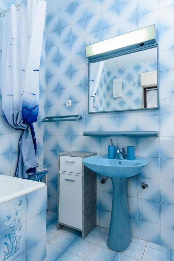טרוגיר Apartments Sofija מראה חיצוני תמונה